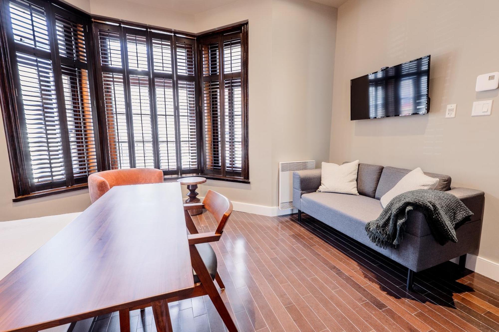 Self Check-In Boutique Hotel - Quartier Latin - Room 101 몬트리올 외부 사진