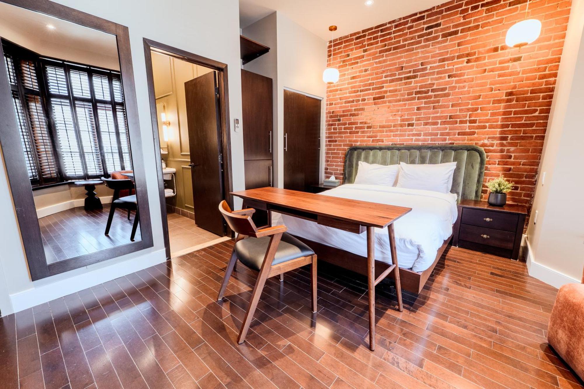 Self Check-In Boutique Hotel - Quartier Latin - Room 101 몬트리올 외부 사진
